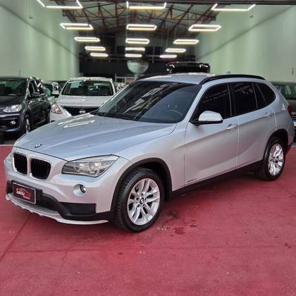 BMW X1 2.0 16V TURBO ACTIVEFLEX SDRIVE20I 4P AUTOMÁTICO BMW X1 2.0 16V TURBO ACTIVEFLEX SDRIVE20I 4P AUTOMÁTICO